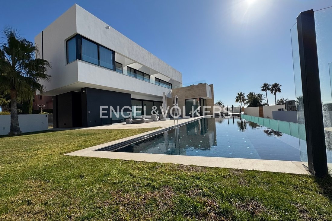 Villa in Finestrat, Valencian Community, Spain 3 - 16776029