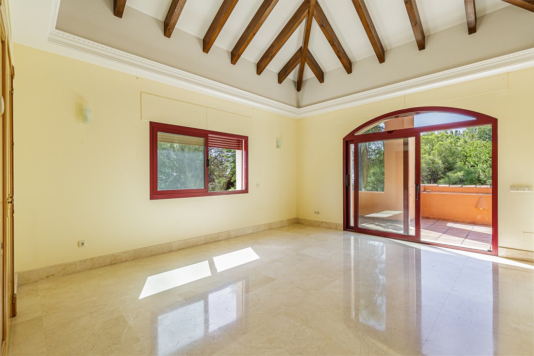Villa in Sierra Blanca, Marbella, Spain 5 - 16776774