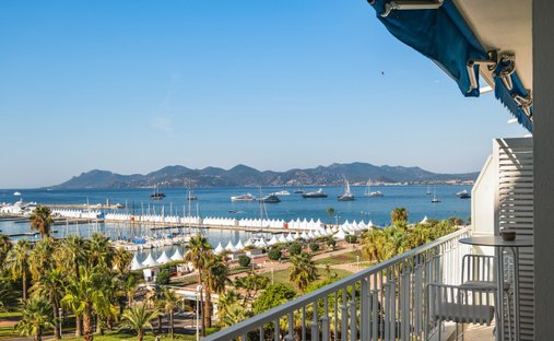 Appartamento a Saint Nicolas, Cannes, Francia 1