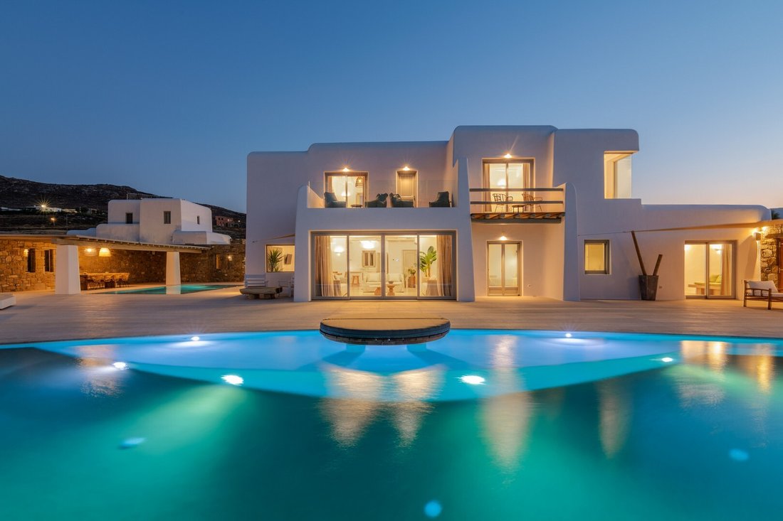 Villa in Ano Mera Community, Aegean, Greece 1 - 16776495