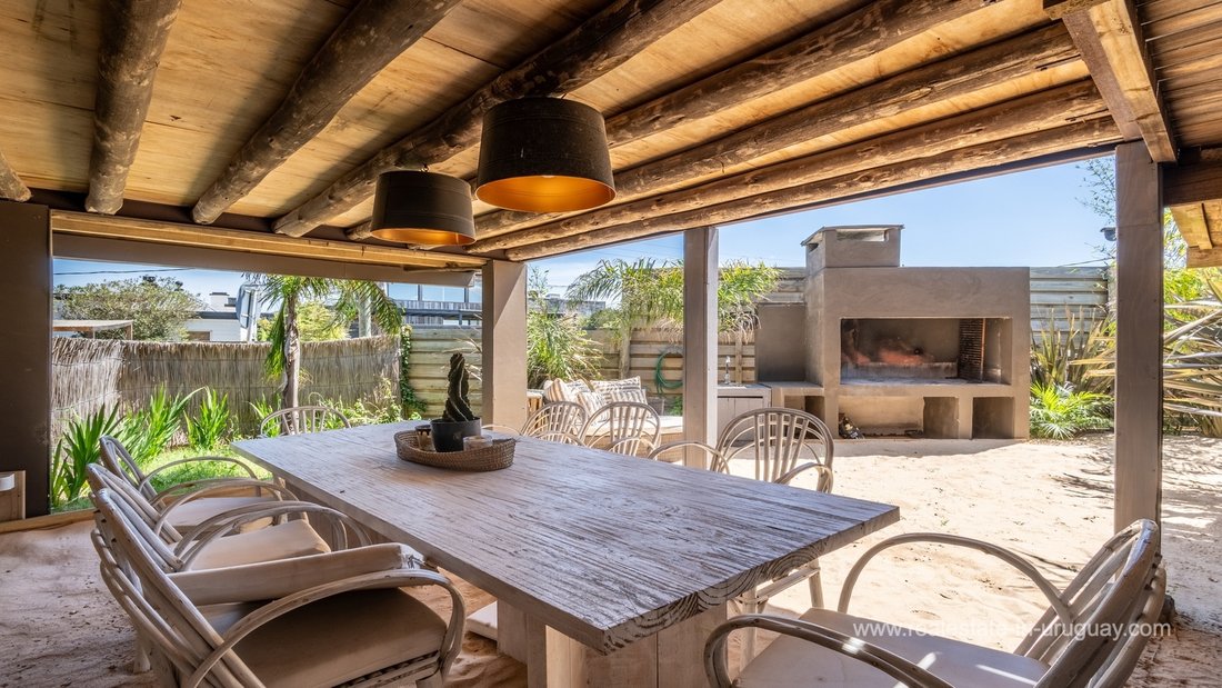 House in El Chorro, Maldonado Department, Uruguay 5 - 16775978