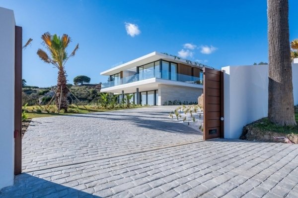 Villa in Sotogrande, San Roque, Andalusia 4 - 16778854