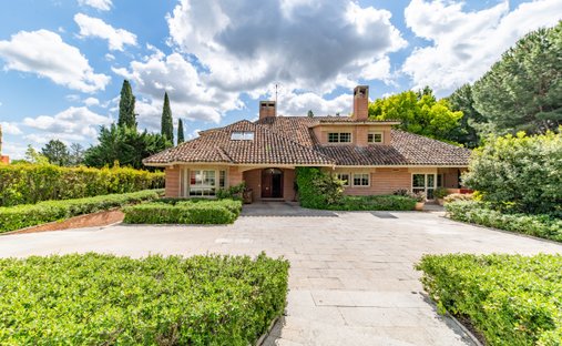 Chalet in Somosaguas, Pozuelo de Alarcon, Community of Madrid 1