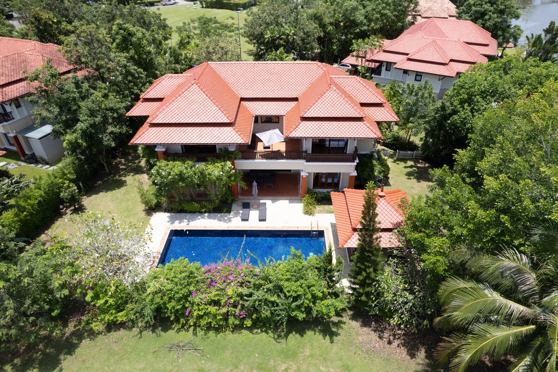 Villa in Choeng Thale, Phuket, Thailand 2 - 16781908