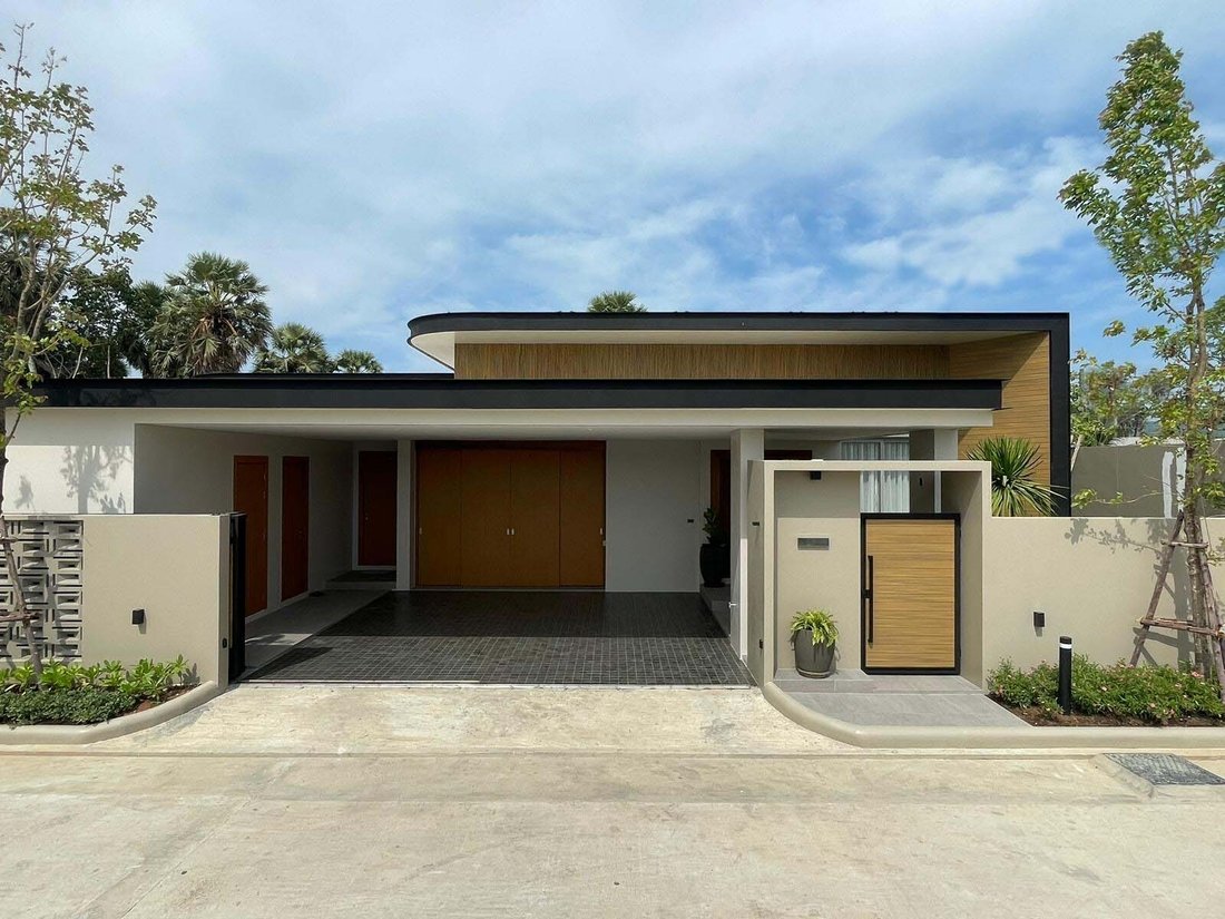 Villa in Thep Krasatti, Phuket, Thailand 2 - 16782371