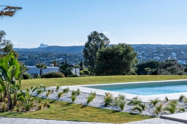Villa in Sotogrande, San Roque, Andalusia 2 - 16778854
