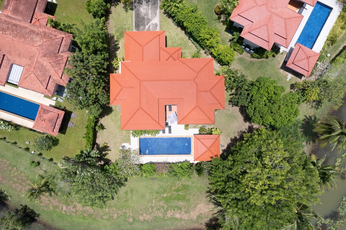 Villa in Choeng Thale, Phuket, Thailand 4 - 16781908