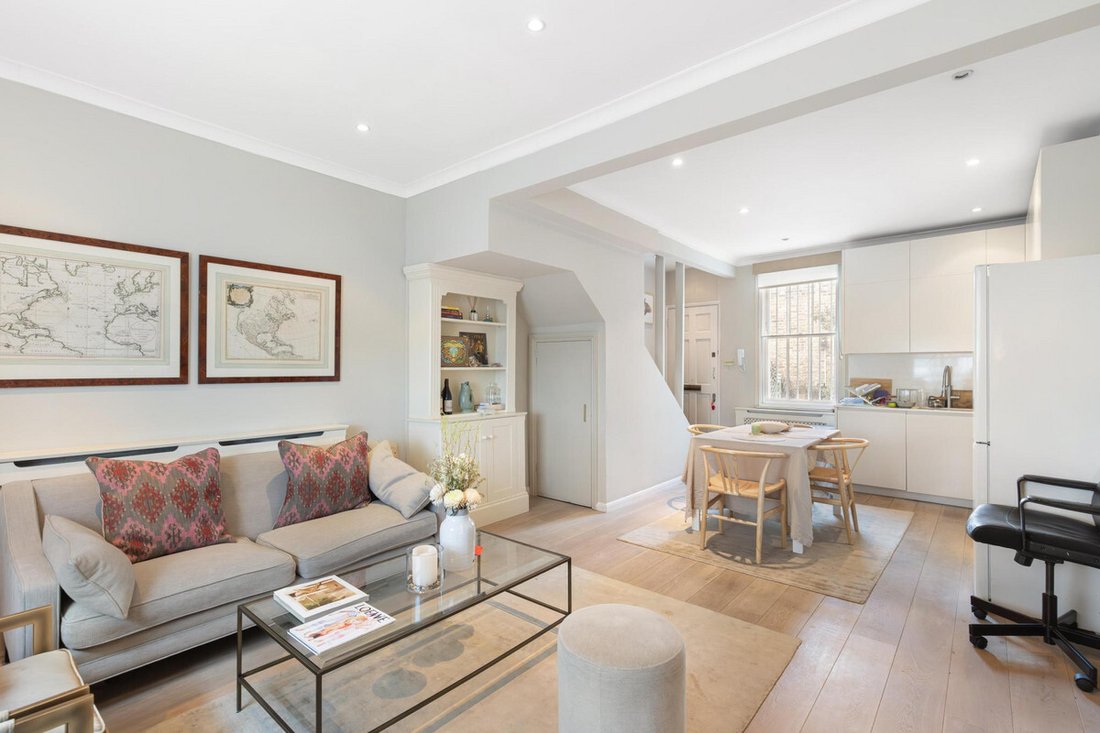 Apartment in The Boltons, Kensington And Chelsea, England 2 - 16780048