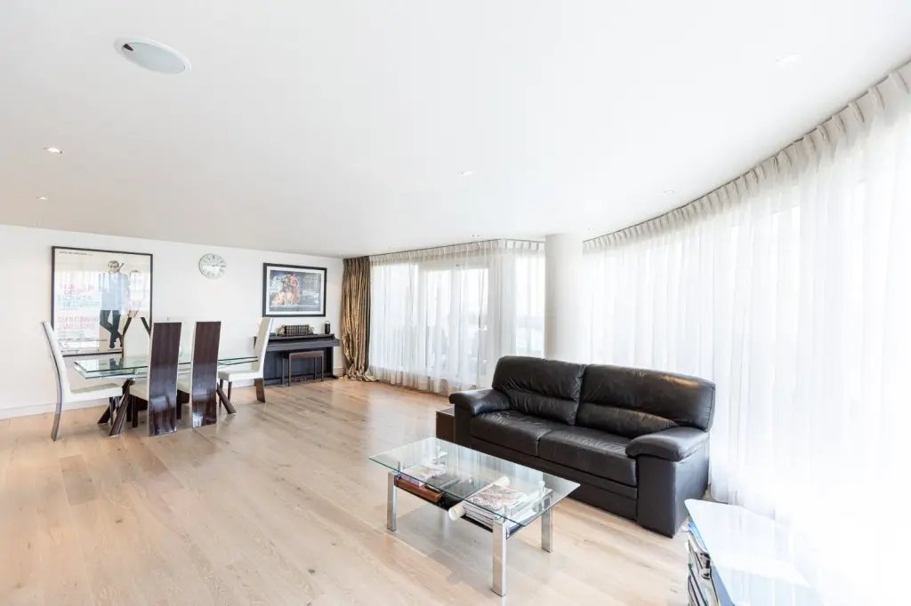 Apartment in Chelsea Harbour, England 1 - 16777275