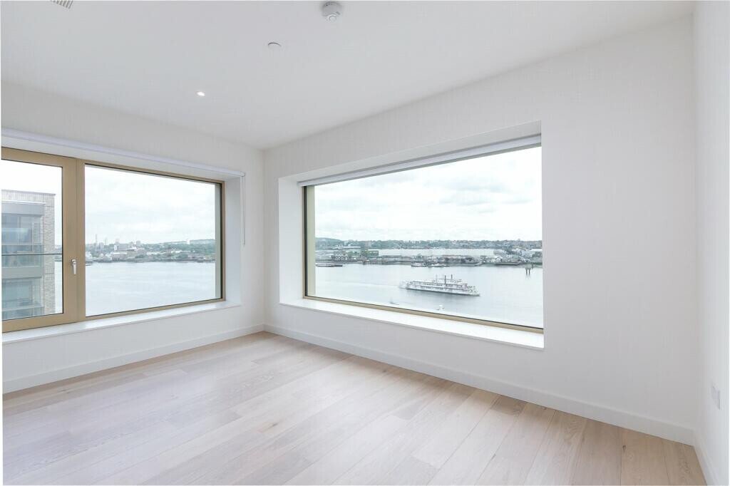 Wohnung in Victoria Docks, Newham, England 2 - 16777066