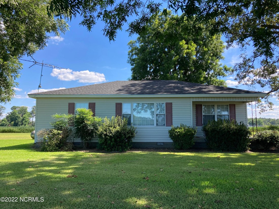 House in Clinton, North Carolina, United States 3 - 16778400