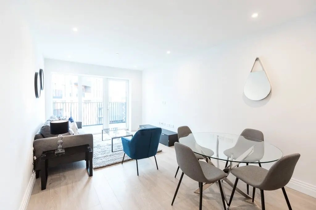 Apartment in Ealing (London Borough of Ealing), Ealing, England 4 - 16777034