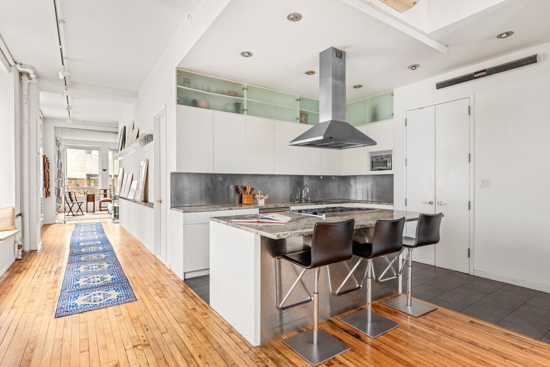 Co Op in New York, New York, United States 5 - 16726240