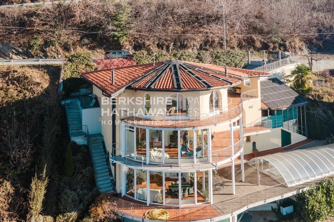 Villa in Verbania, Piedmont, Italy 3 - 16372217