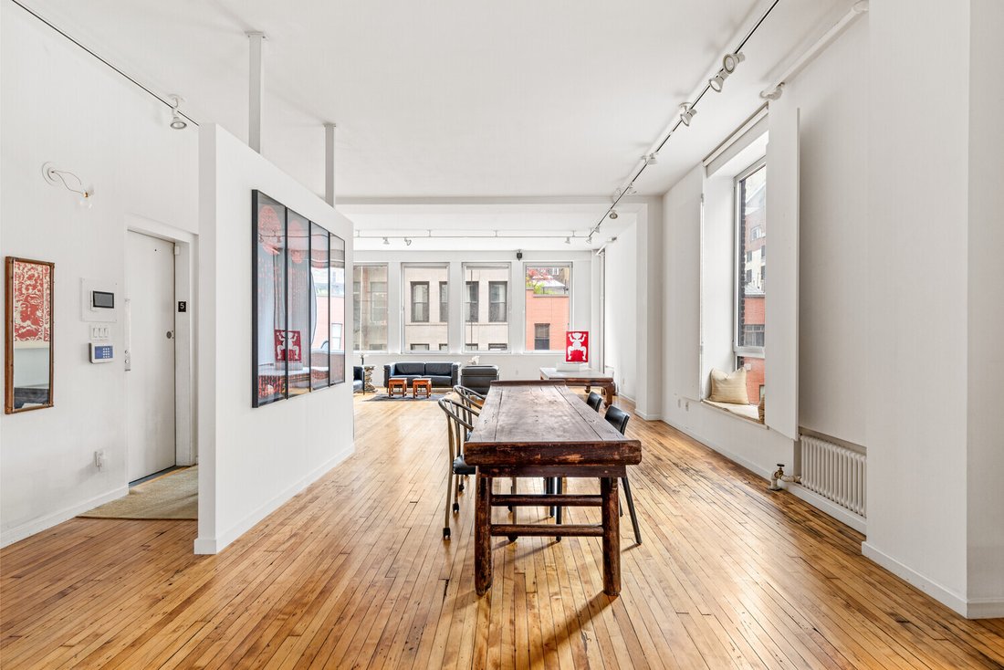 Co Op in New York, New York, United States 3 - 16726240
