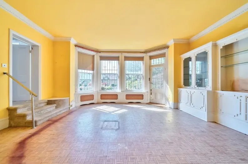 Apartment in Swiss Cottage, Camden, England 2 - 16777235