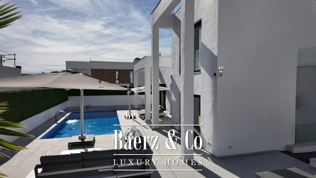 Villa in Finestrat, Valencian Community, Spain 3 - 16780733