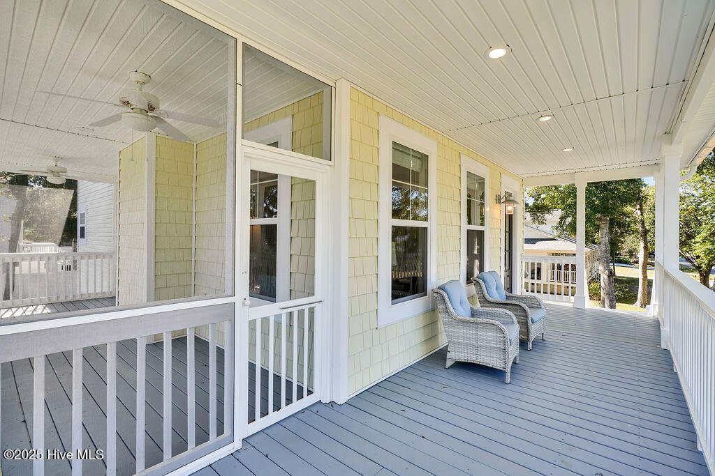 House in Oak Island, North Carolina, United States 5 - 16778203