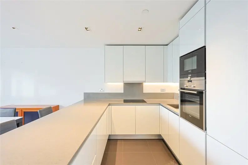Apartment in Ealing (London Borough of Ealing), Ealing, England 3 - 16777255