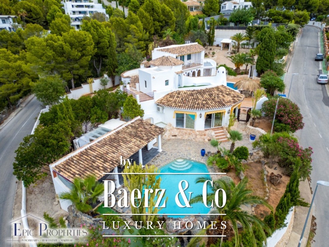 Villa in Altea, Valencian Community, Spain 1 - 16780768