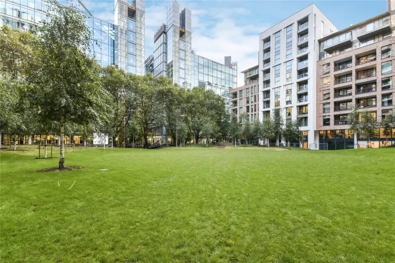 Apartment in Paddington, Westminster, England 2 - 16777175