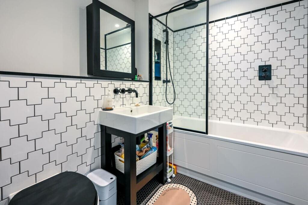 Apartamento en Kingston Upon Thames, Borough Real de Kingston upon Thames, Inglaterra 3 - 16777279