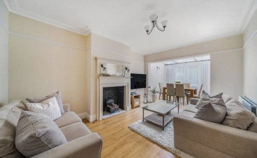 House in East Acton, Ealing, England 1