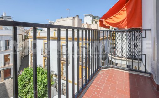 Castle for Sale in Casco Antiguo, Seville, Spain