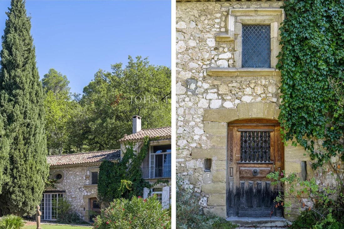 Country House in Cadenet, Provence-Alpes-Côte d'Azur, France 2 - 16779121