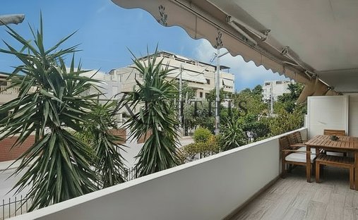 Wohnung in Vouliagmeni, Attika, Griechenland 1