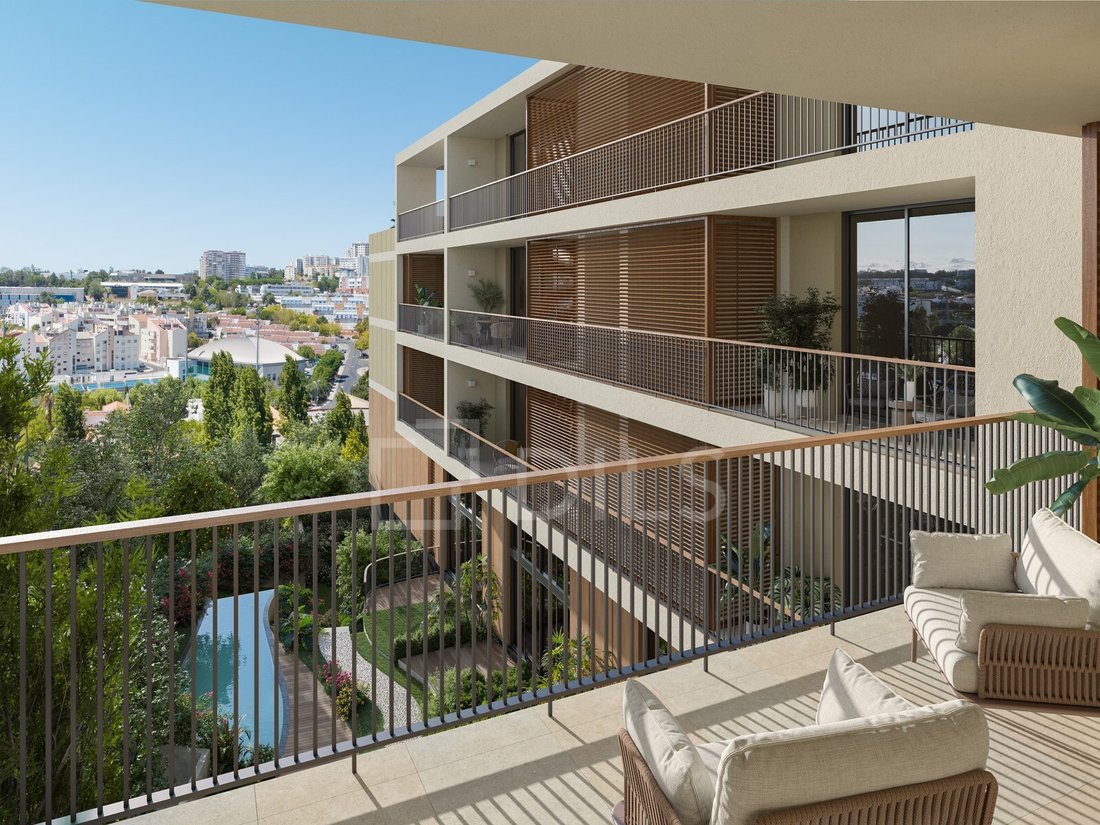 Apartment in Carnaxide e Queijas, Lisbon, Portugal 2 - 14825959
