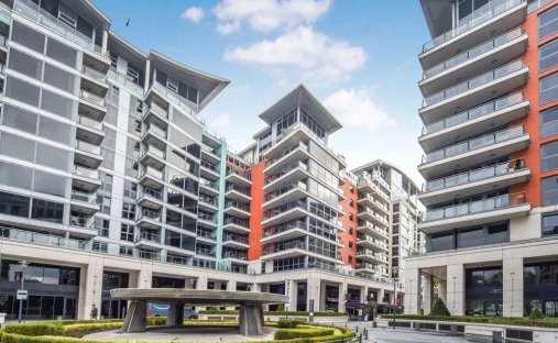 Apartment in Walham Green, Hammersmith and Fulham, England 1