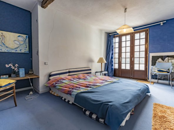 Tenuta a Salengro Jaures, Mantes-la-Ville, Francia 4 - 16778712