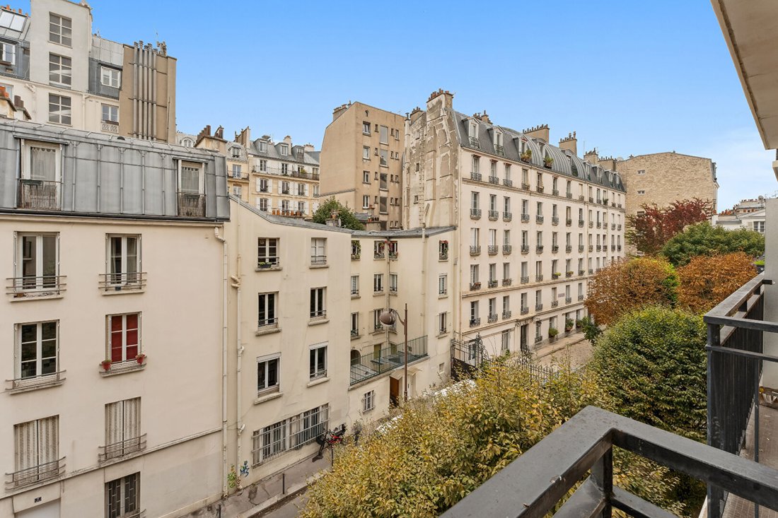Apartment in Clignancourt-Jules Joffrin, Paris 18e Arrondissement, Paris 4 - 16778659