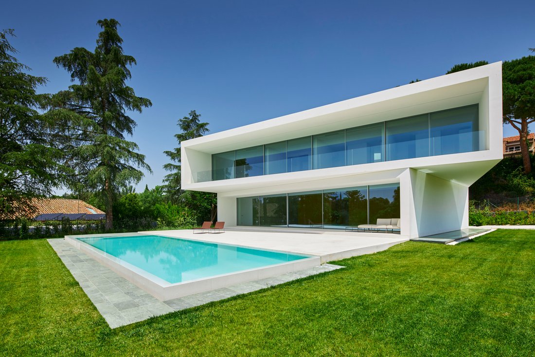 Villa in La Moraleja, Alcobendas, Comunidad de Madrid 1 - 16779286