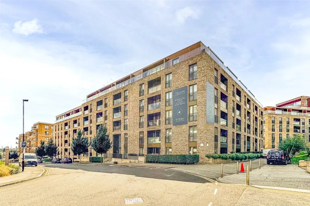 Apartment in Barnet, England 1 - 16777280