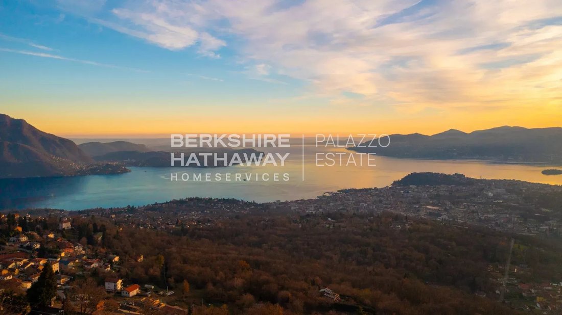 Villa in Verbania, Piedmont, Italy 2 - 16372217