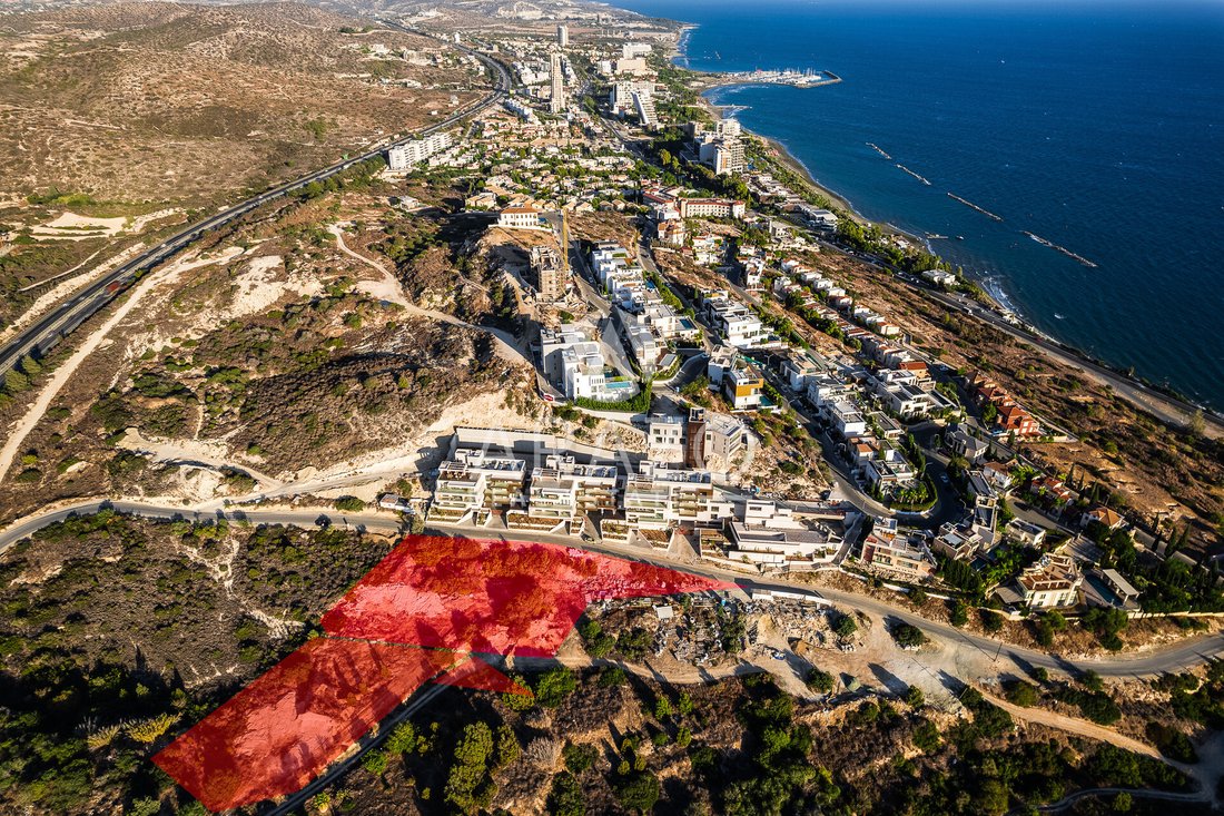 Land in Agios Tychon, Limassol, Cyprus 2 - 16496537