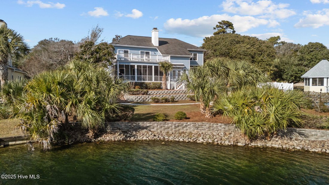House in Emerald Isle, North Carolina, United States 3 - 16777615