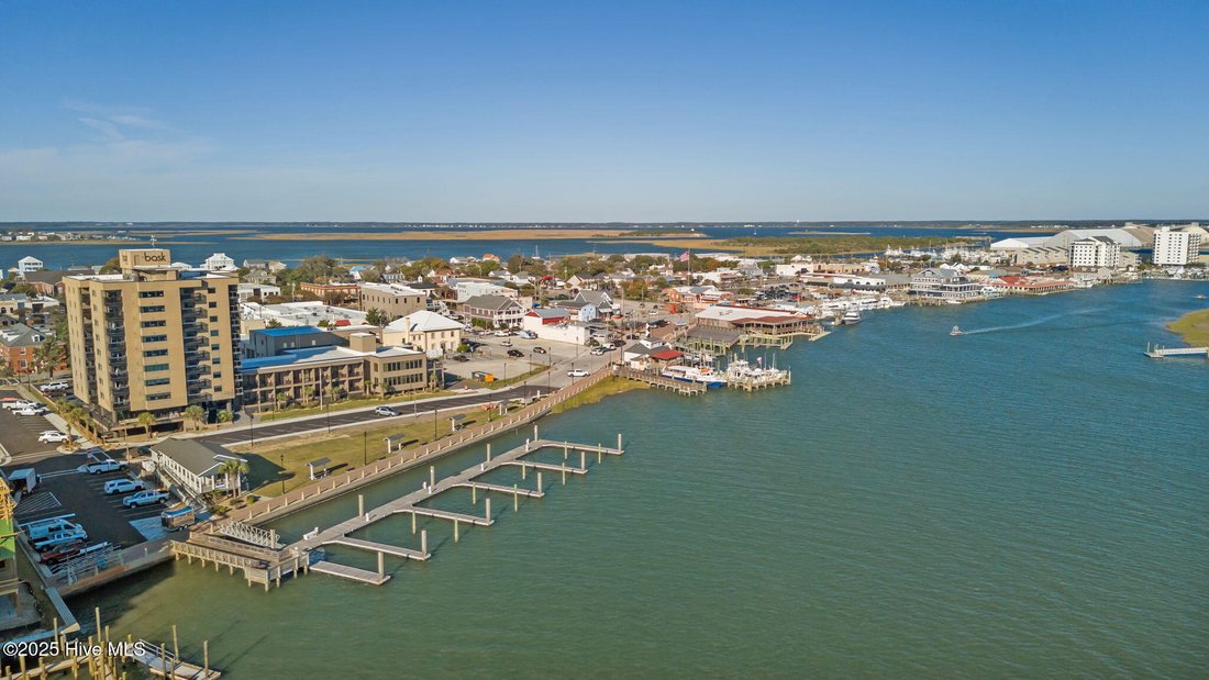 House in Morehead City, North Carolina, United States 3 - 16778487