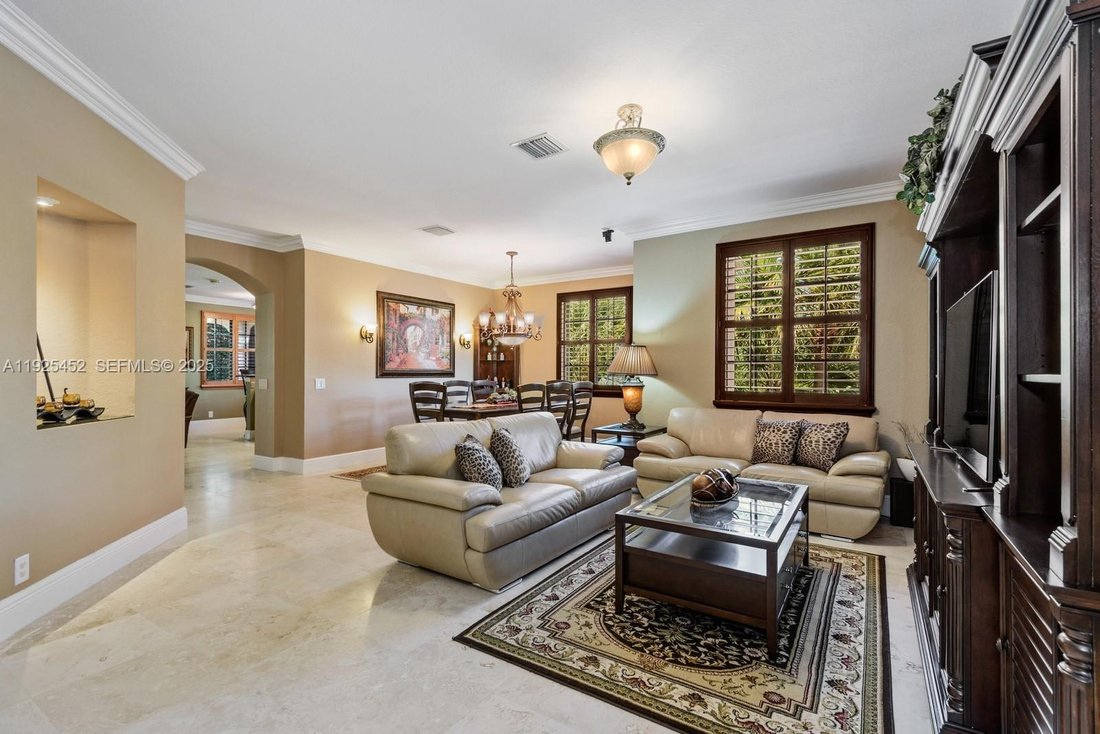 House in Weston, Florida, United States 5 - 16781087
