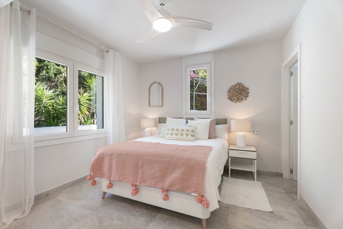 Villa in Marbella, Andalusia, Spain 4 - 16782523