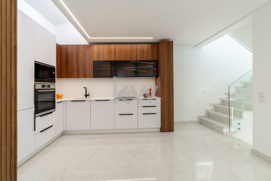 Townhouse in Vale do Lobo, Almancil, Portugal 3 - 16782539