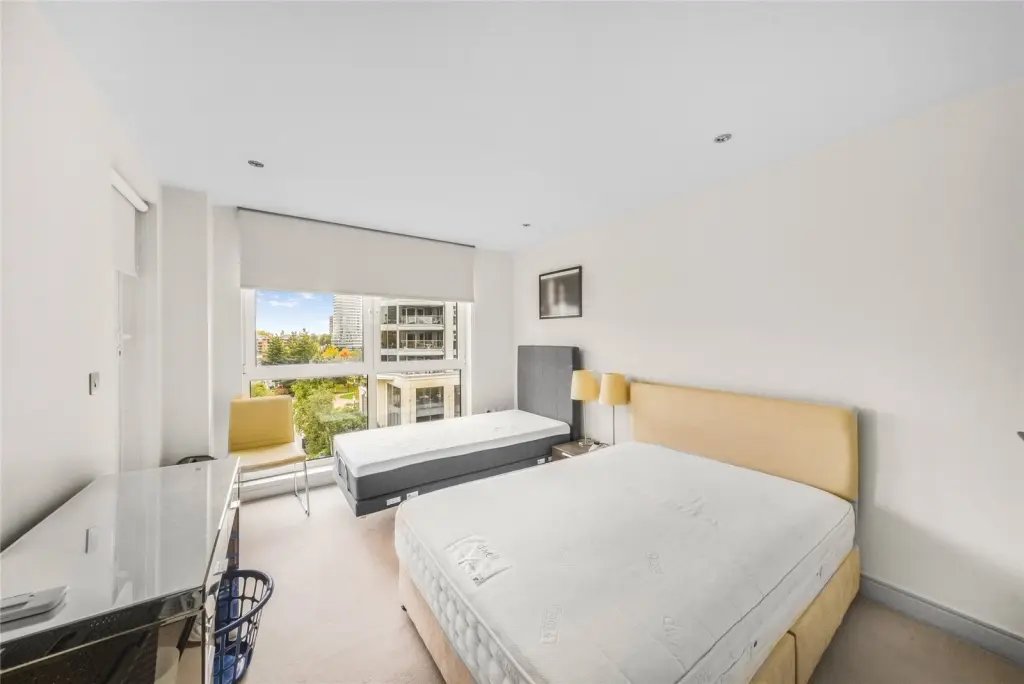 Apartment in Walham Green, Hammersmith and Fulham, England 5 - 16777502