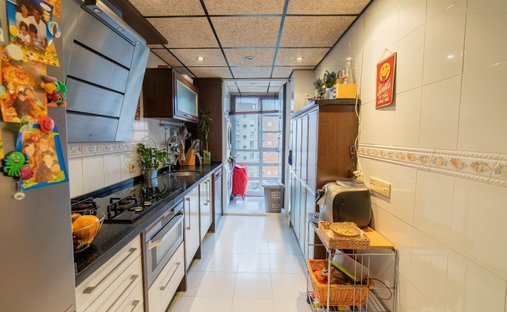 Apartment in Distrito San Pablo-Santa Justa, Seville, Spain 1
