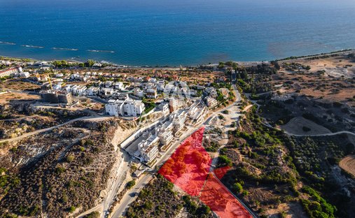 Land in Agios Tychon, Limassol, Cyprus 1