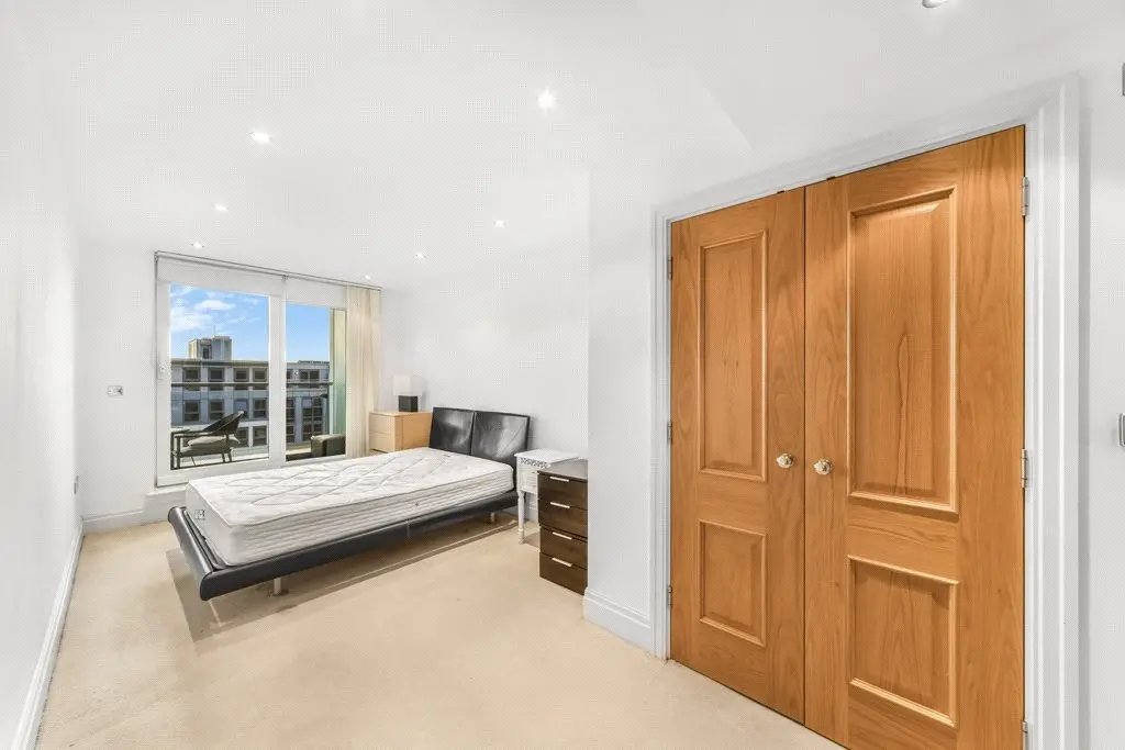 Apartment in Walham Green, Hammersmith and Fulham, England 4 - 16777418