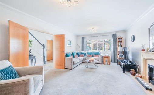 House in Nork, Reigate and Banstead, England 1