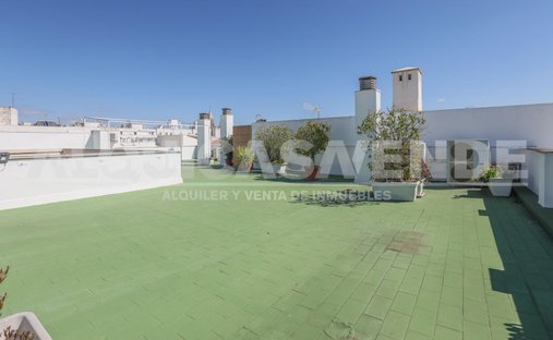 Castle for Sale in Casco Antiguo, Seville, Spain