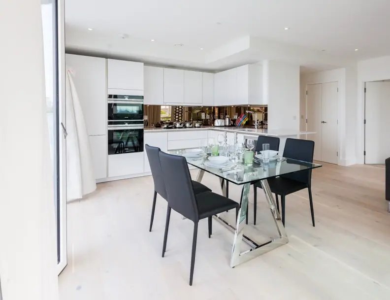 Apartment in Surrey Quays, Southwark, England 3 - 16777270